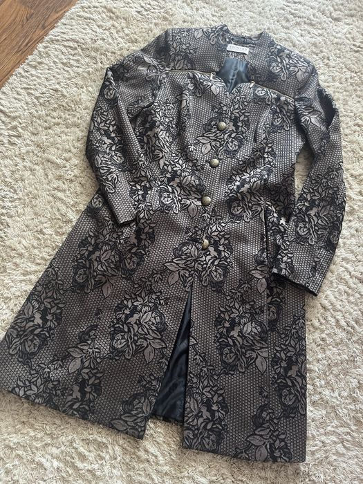 Pardesiu dama Leonard