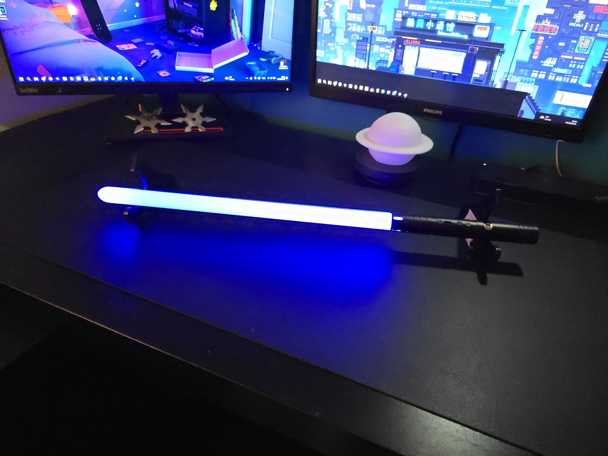 Lightsaber Star Wars - 64 cm - Idee Cadou - Sabie Laser luminoasa RGB
