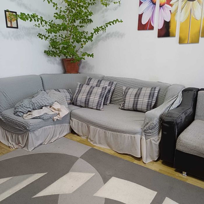 Домашняя мебель. Диван