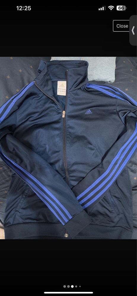 Jacheta Adidas.