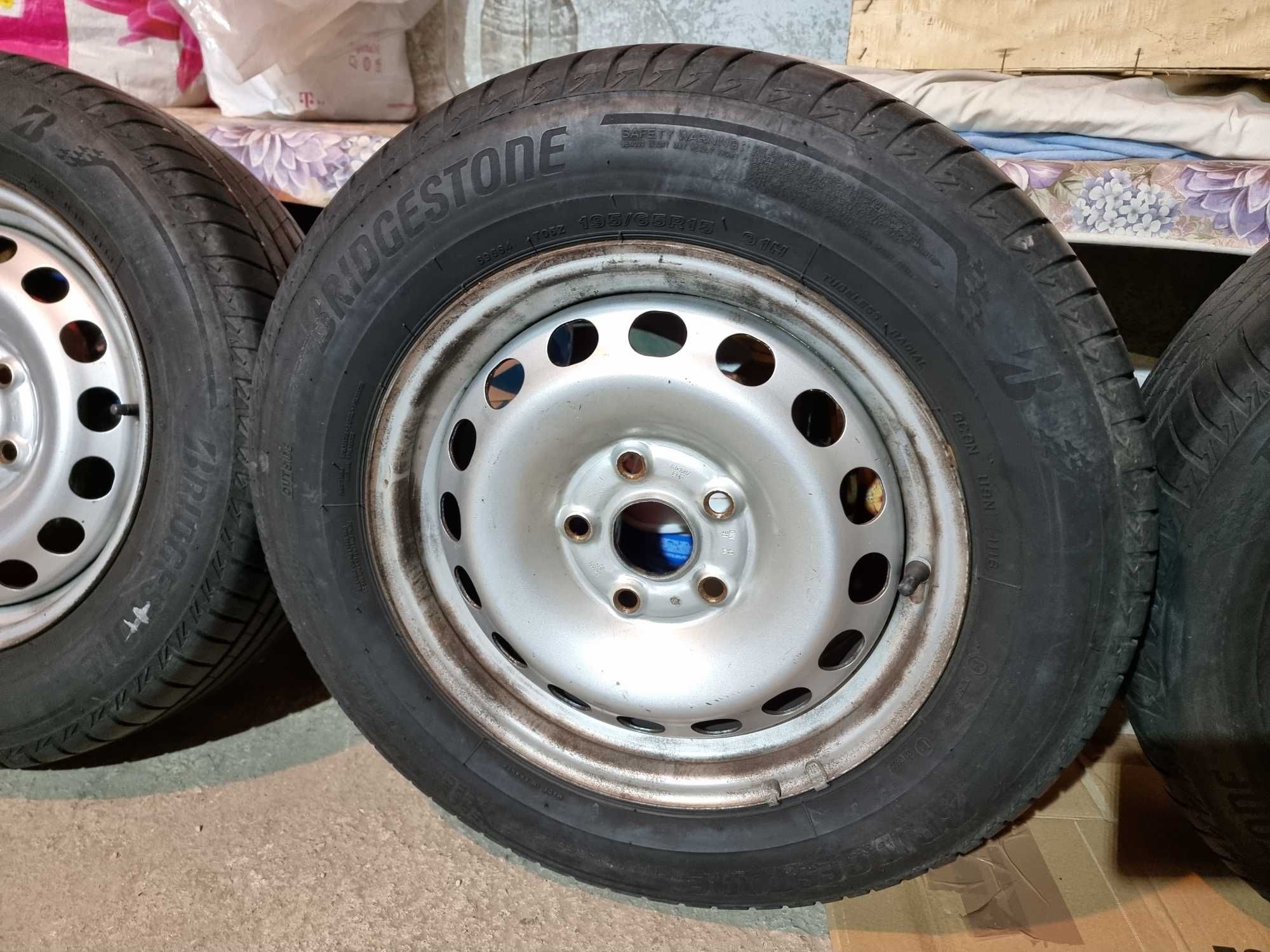 Set Jante 195/65 R15 cu cauciucuri de Vară Bridgestone