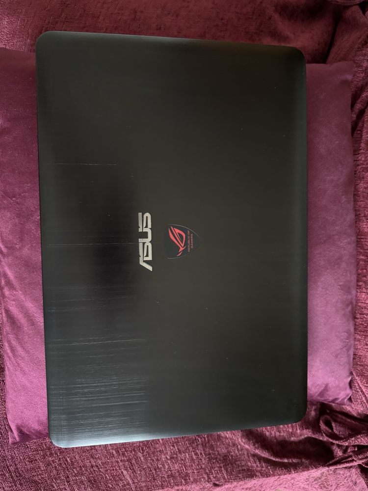 Лаптоп ASUS G551JW