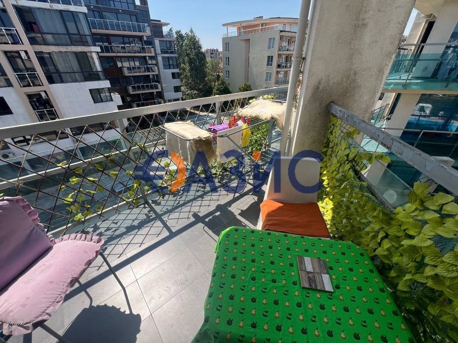 Продава се Двустаен апартамент в к.к. Слънчев бряг - 71 кв.м за 1078 €/кв.м - Снимка #4