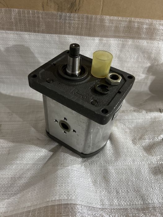 Pompa hidraulica despicator lemne 30 tone