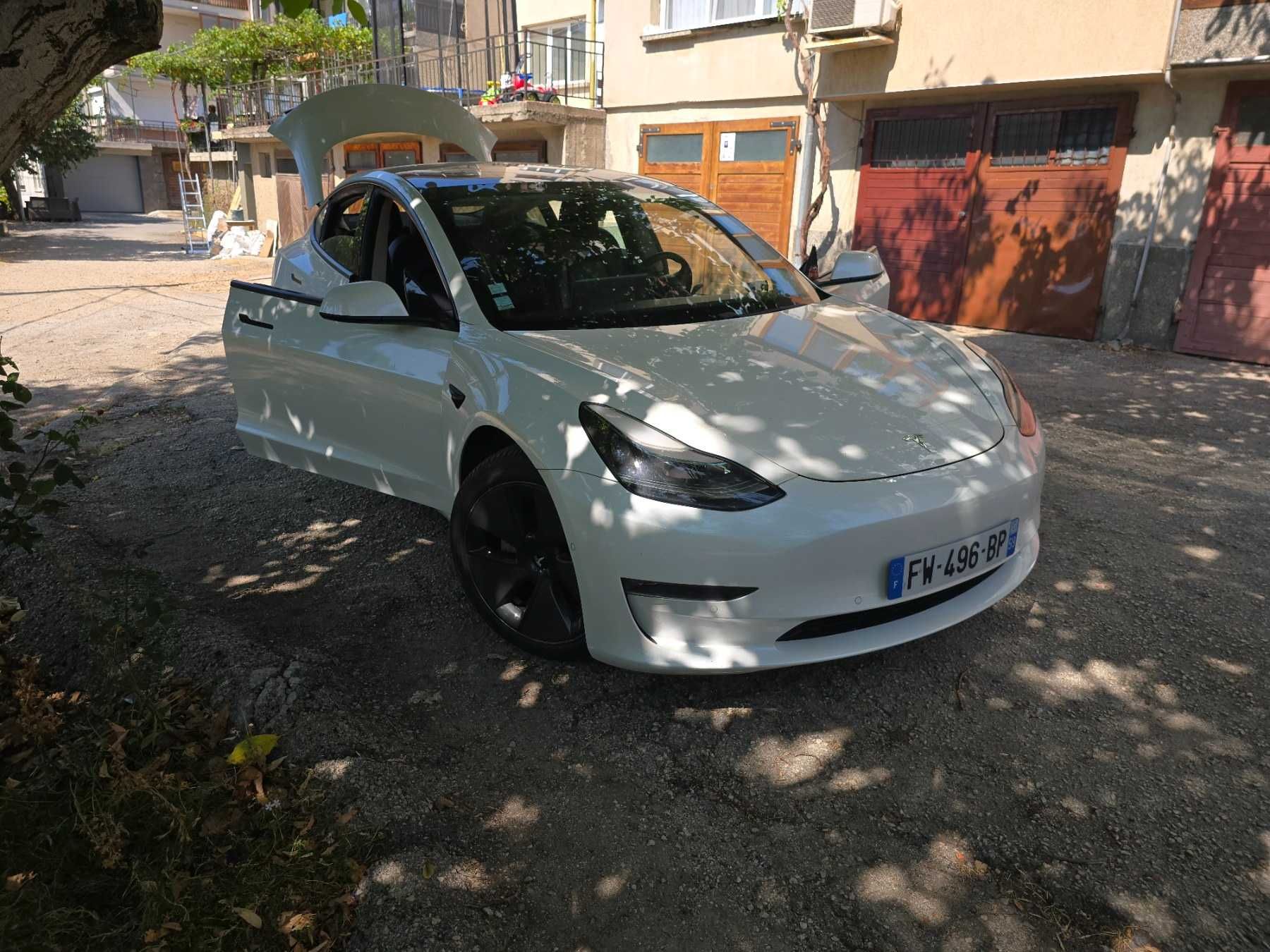 Tesla Model 3 Long Range Dual Motor 4x4 matrix LED термопомпа