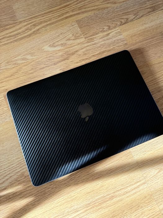 MacBook Air M1 - 8GB RAM, 256GB SSD - Space Grey