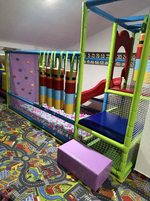 Loc de joaca modular