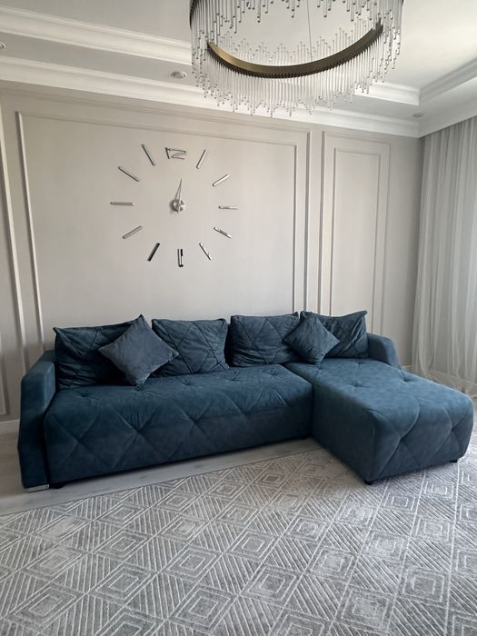 Продам мягкую мебель (диван)