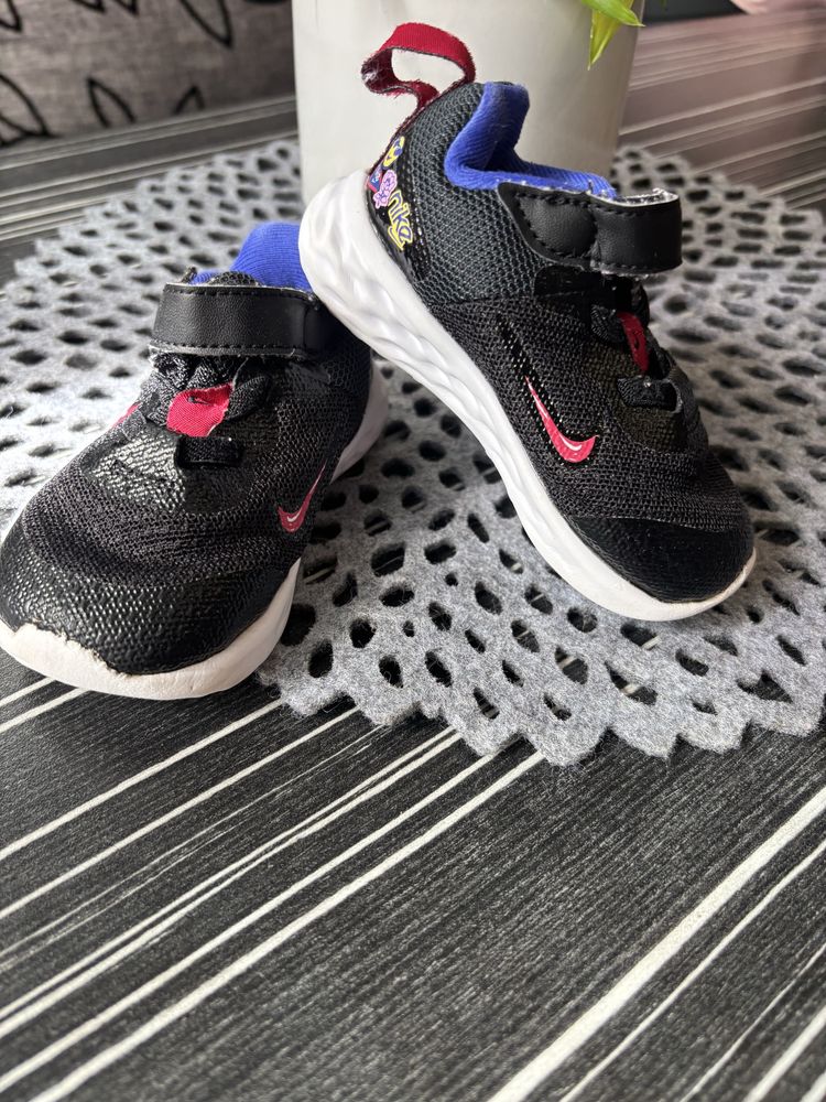 Маратонки Nike за момиченце