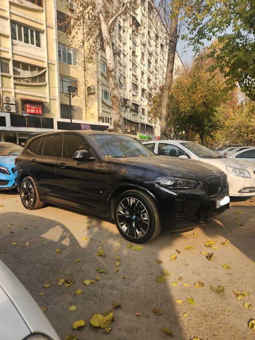 BMW iX3 2023 йил, EV