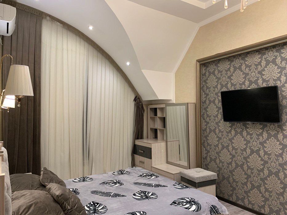 Срочно продаётся Новостройка 2х комнатная с Мебелью и техникой.