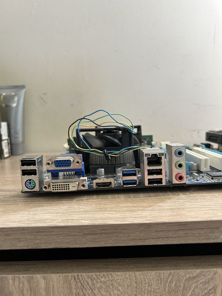 Комплект: i5-3550 / GTX 650 Ti / 16GB DDR3 / GA-B75M-D3H