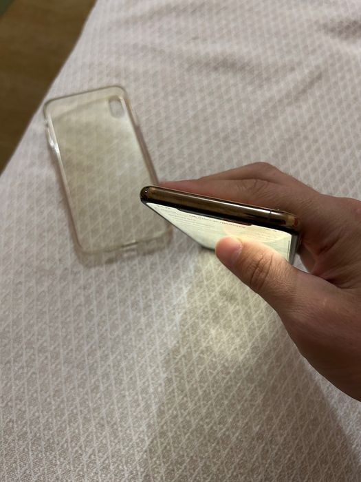 iPhone Xs Max 256гб емксть 84% жаксы бяры жасайды