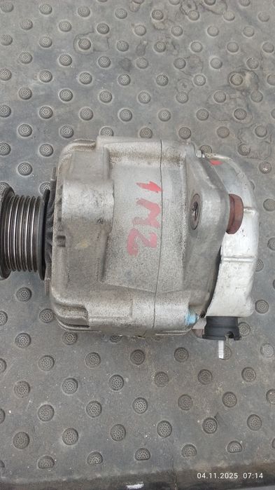 Продам генератор от Лексус рх 300