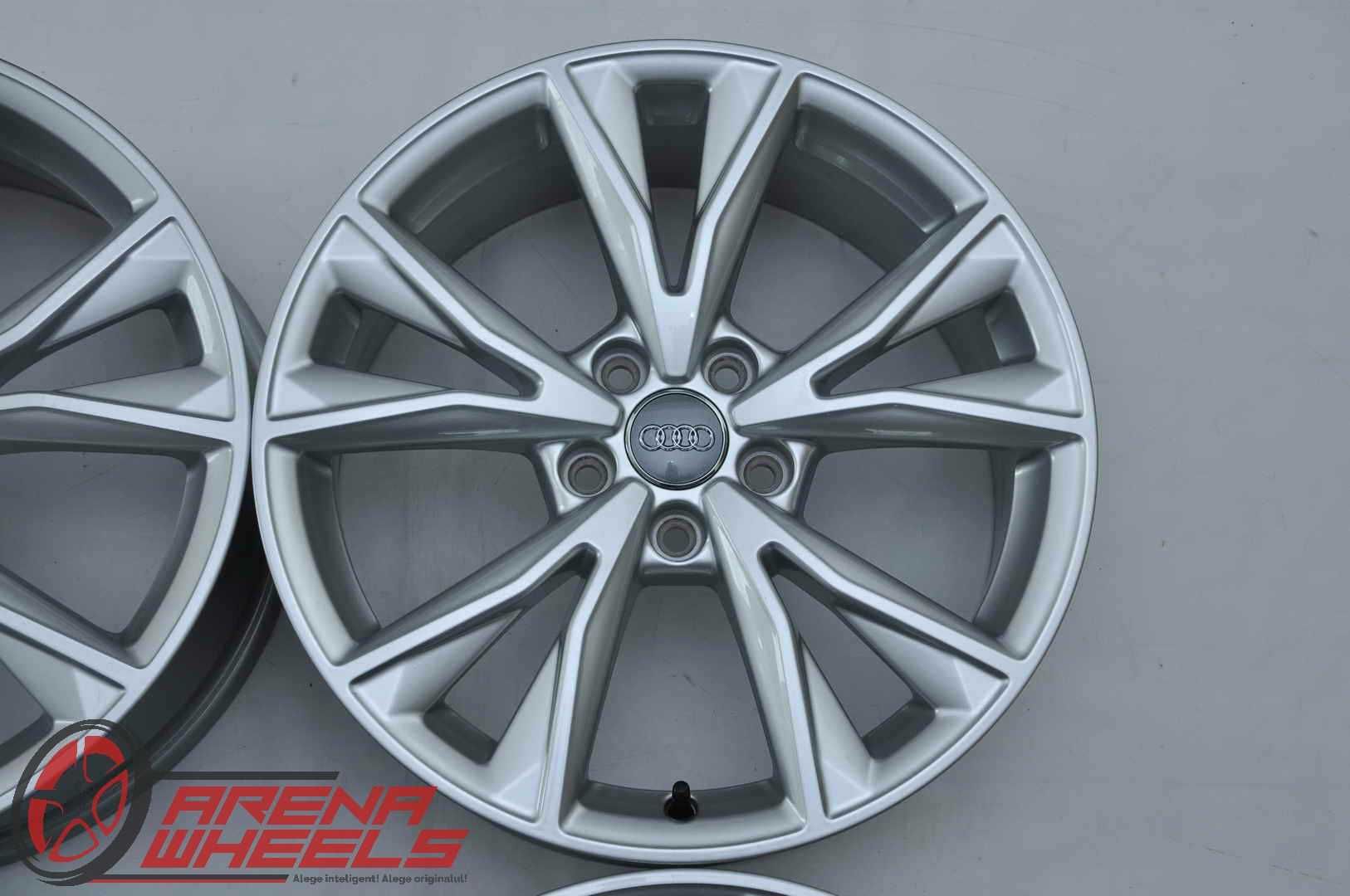 Jante Noi 18 inch Originale Audi Q3 SQ3 F3 R18