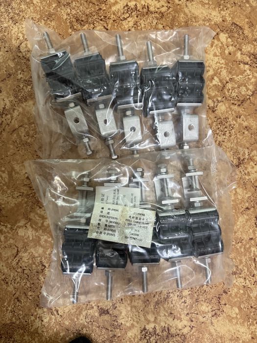 Держатель кабеля (зажим)