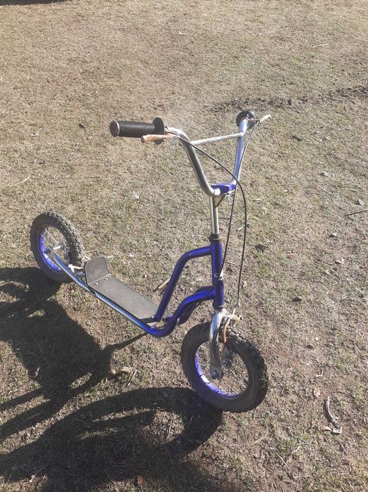 De vânzare,,,trotineta pt copii