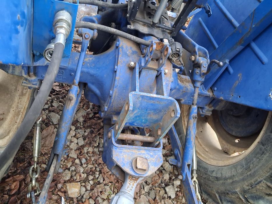 Vand tractor si remorca