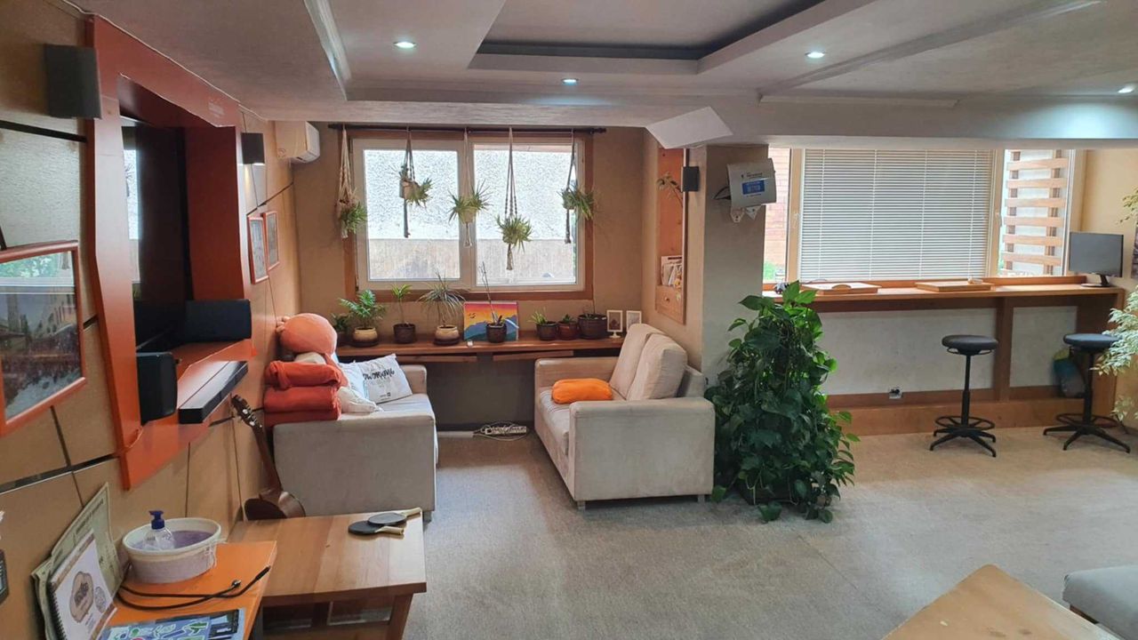 Дава се под наем Заведение в Банско - 70 кв.м за 510 € - Снимка #1