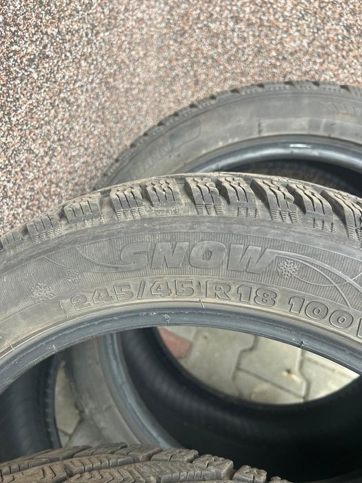 Anvelope 245/45 R18