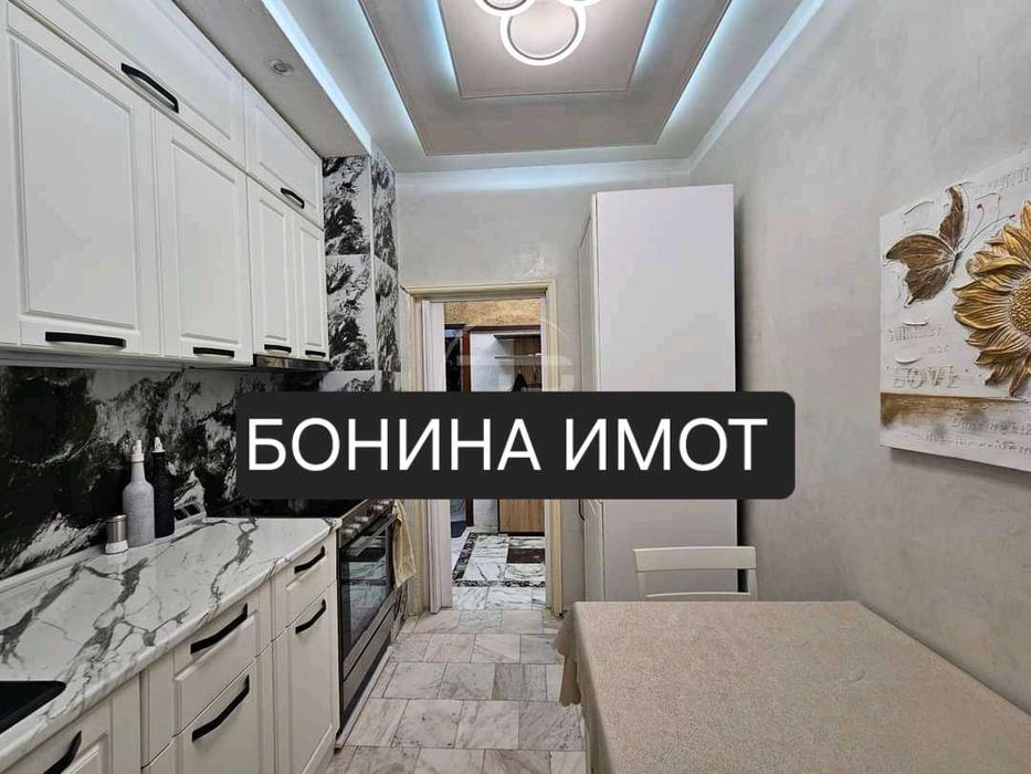 Продава се Тристаен апартамент в Асеновград - 70 кв.м за 1572 €/кв.м - Снимка #6