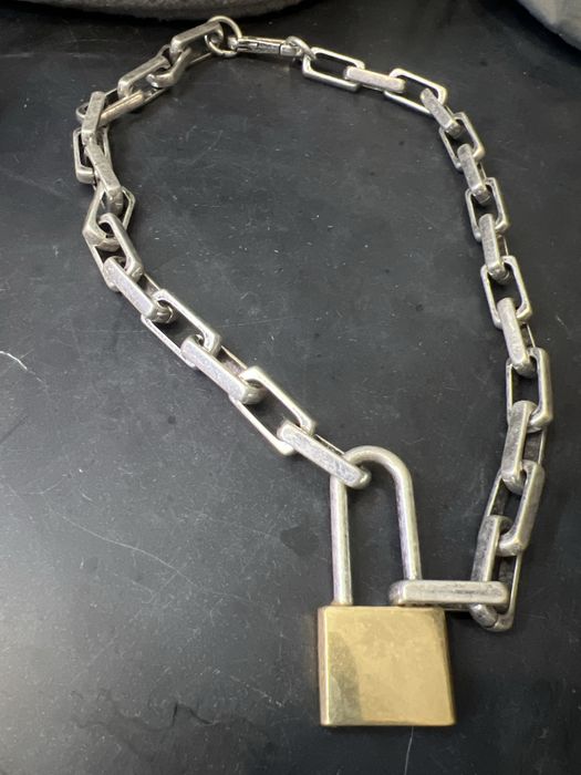 Чокер цепь Zara в стиле гранж