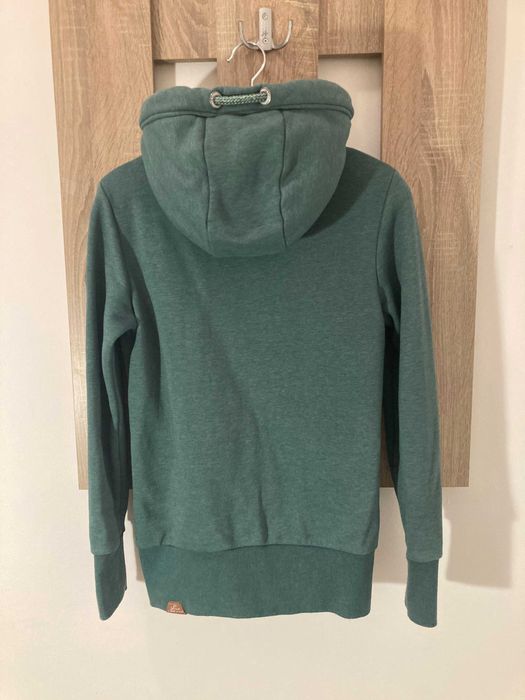 Дамски суичър с качулка и цип на Ragwear, размер М