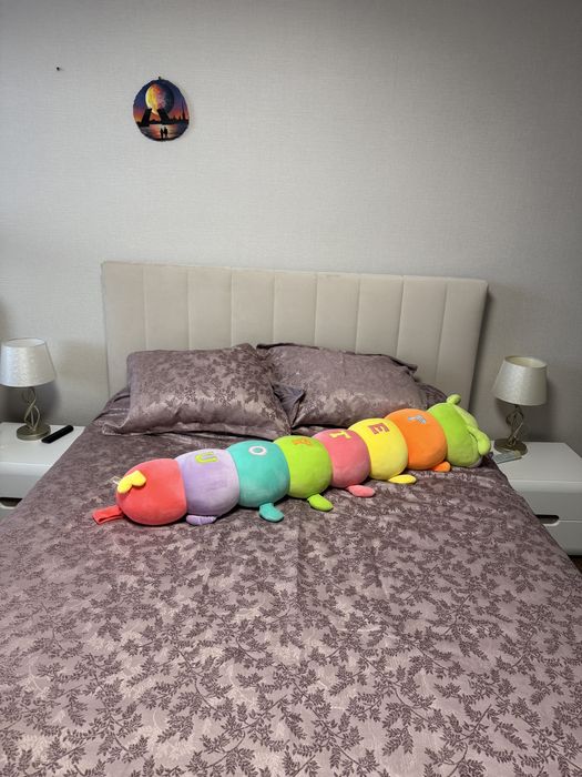 Двухспальный кровать в отличном состояние