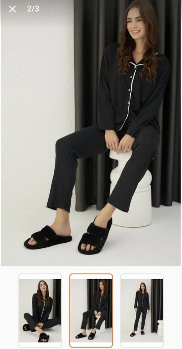 Дамска пижама с копчета