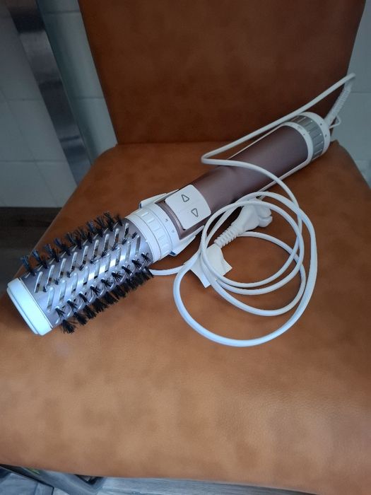 Peria rotativa Rowenta brush active