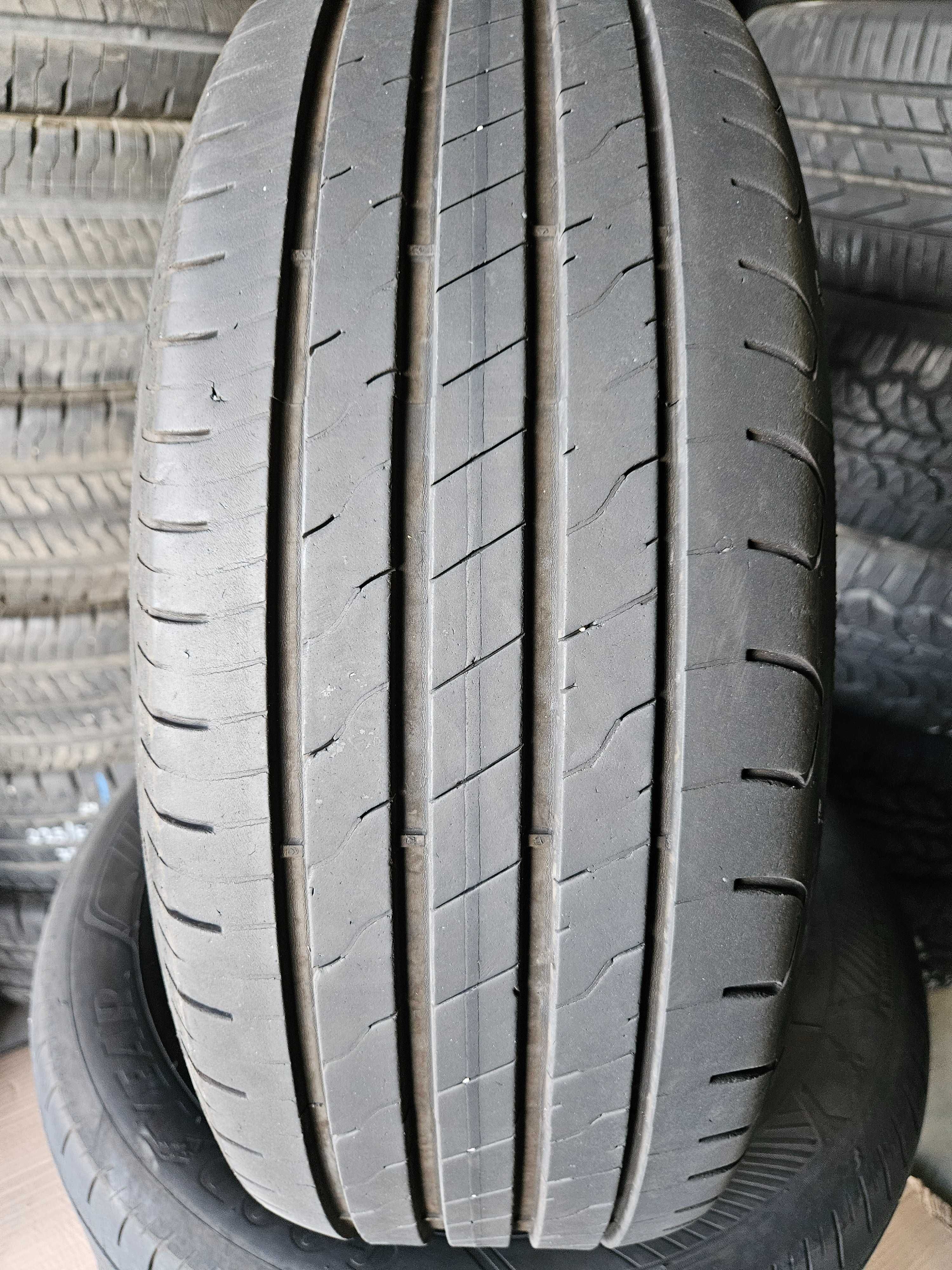 4бр 205/55/16 GOODYEAR 6,8мм грайфер дот:21г безплатен монтаж