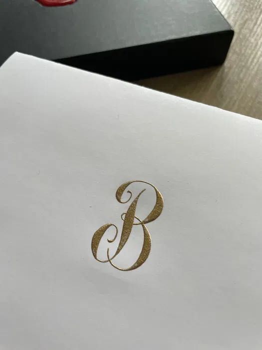 Cadou - set 10 invitații MONT BLANC, personalizate litera B