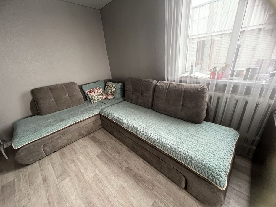 Диван угловой