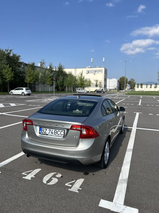 Vând Volvo s60 1.6d euro5 2012