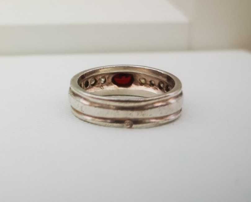 Сребърен пръстен тип халка с цирконий проба 925