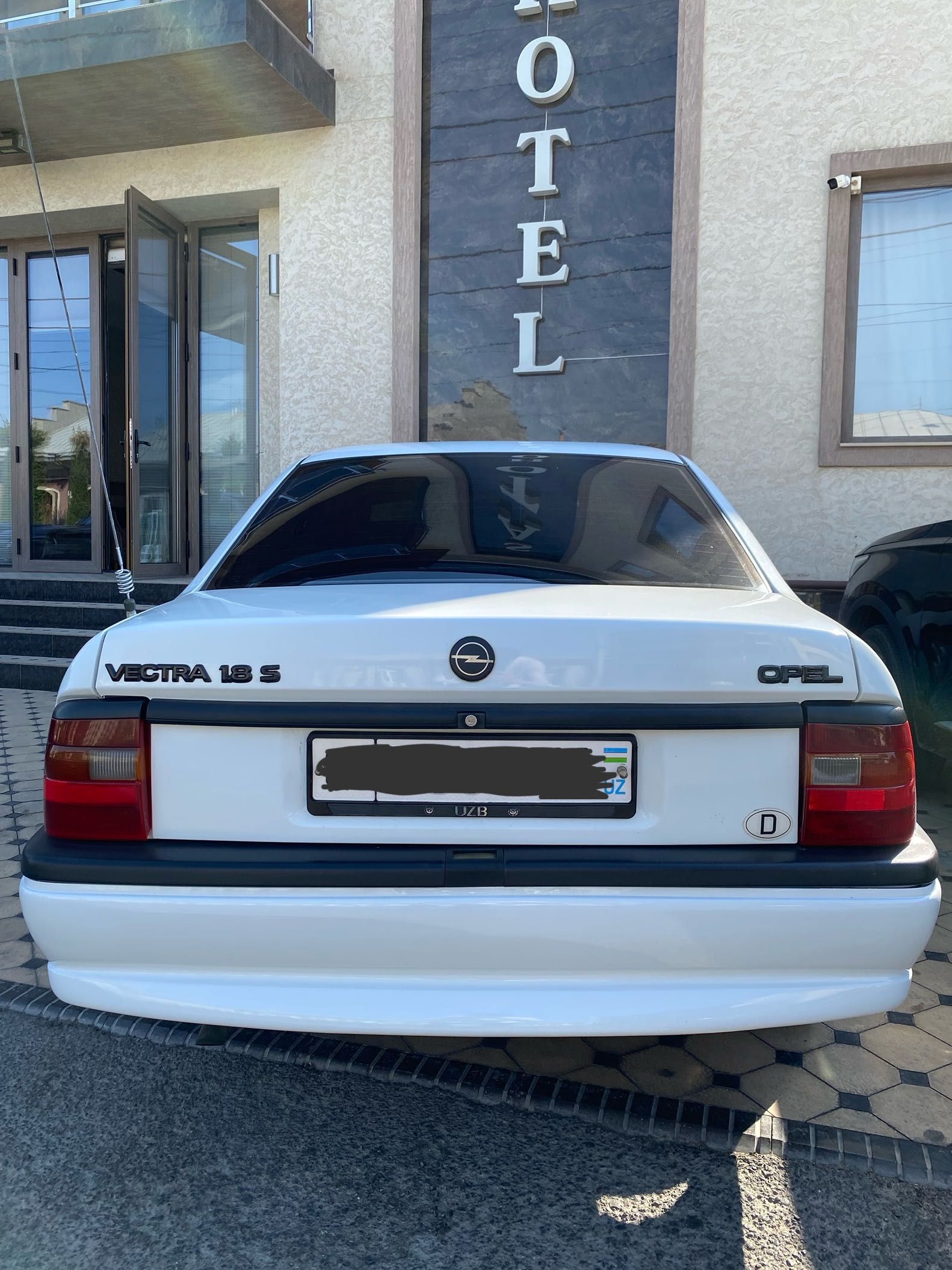 Opel Vectra 1.8 S