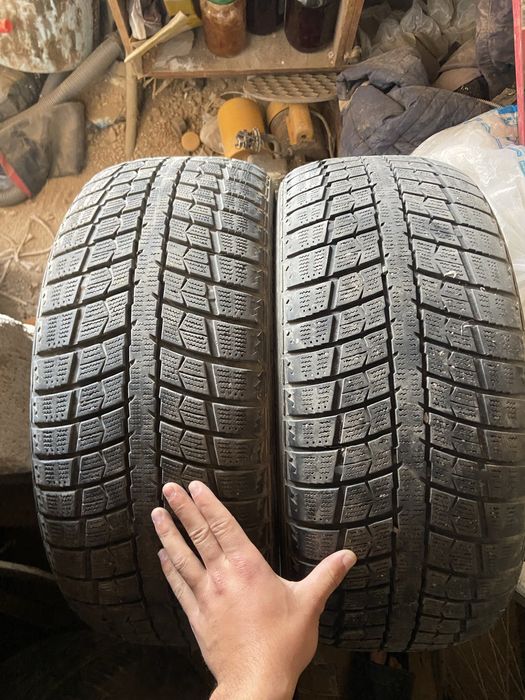 225/50/17 зимний покрышка 2штук