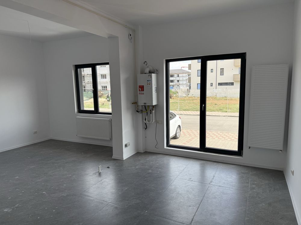 Spațiu Comercial Bragadiru