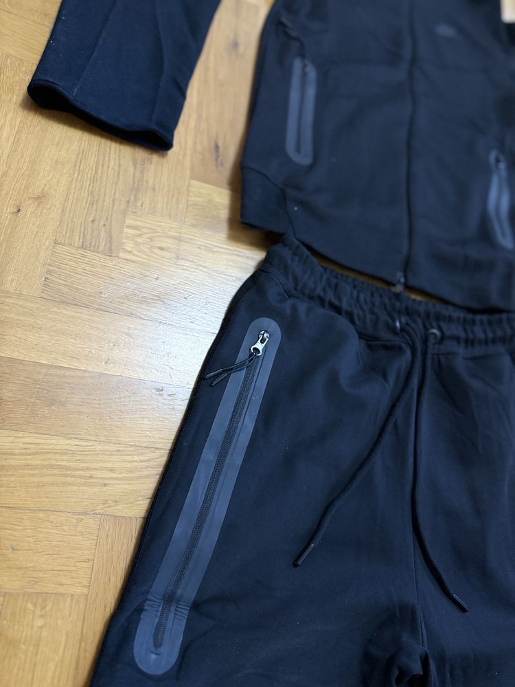 Trening NIKE TECH model nou Premium !SUPER PRET!
