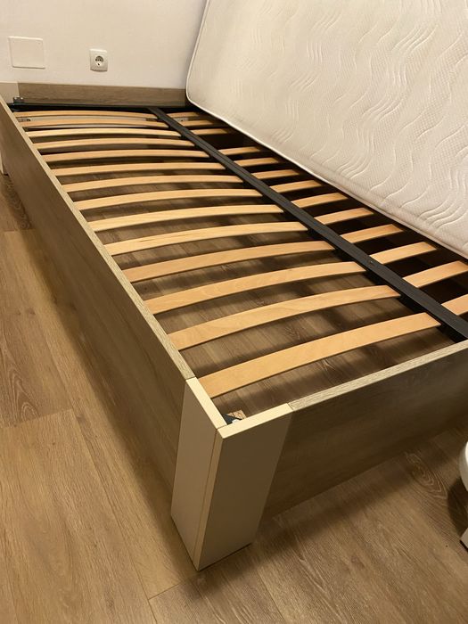 Pat dormitor 140/200