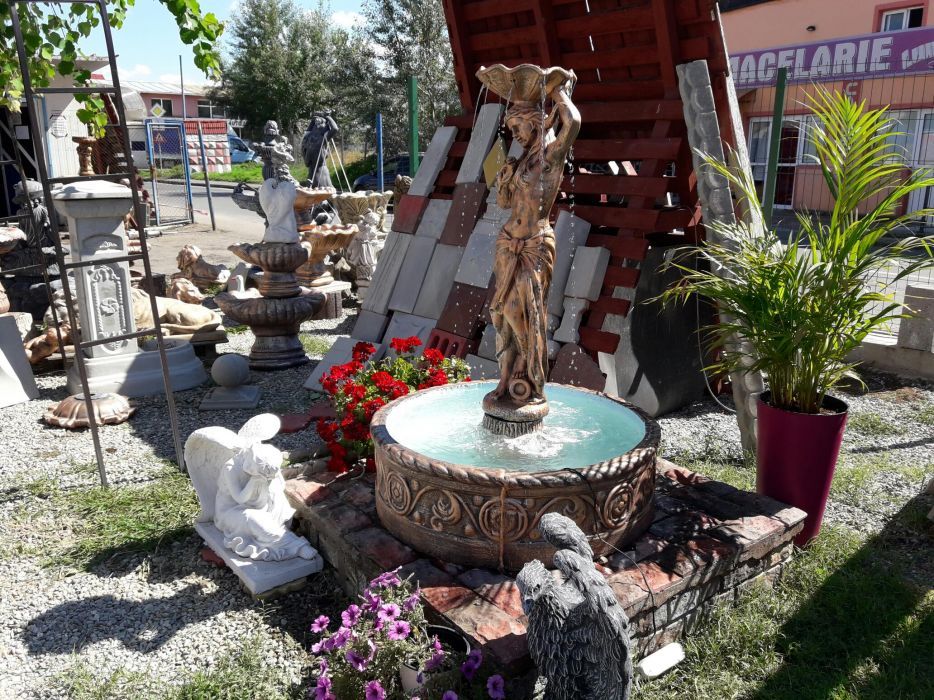 Fantana arteziana din beton,F2,fantani arteziene beton,ornament gradin