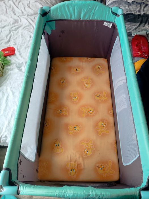 Сгъваема детска кошара/ легло