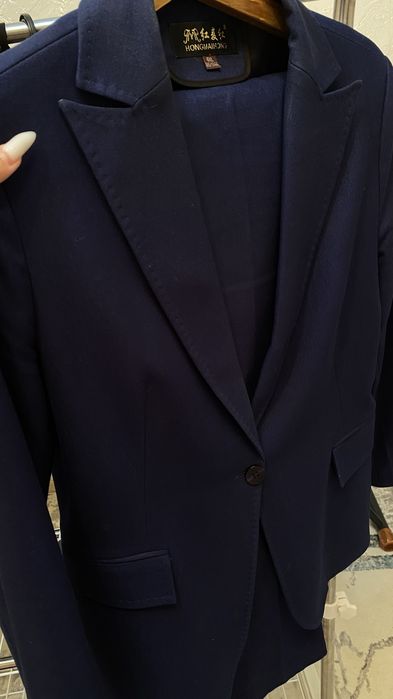 одежды срочн продам