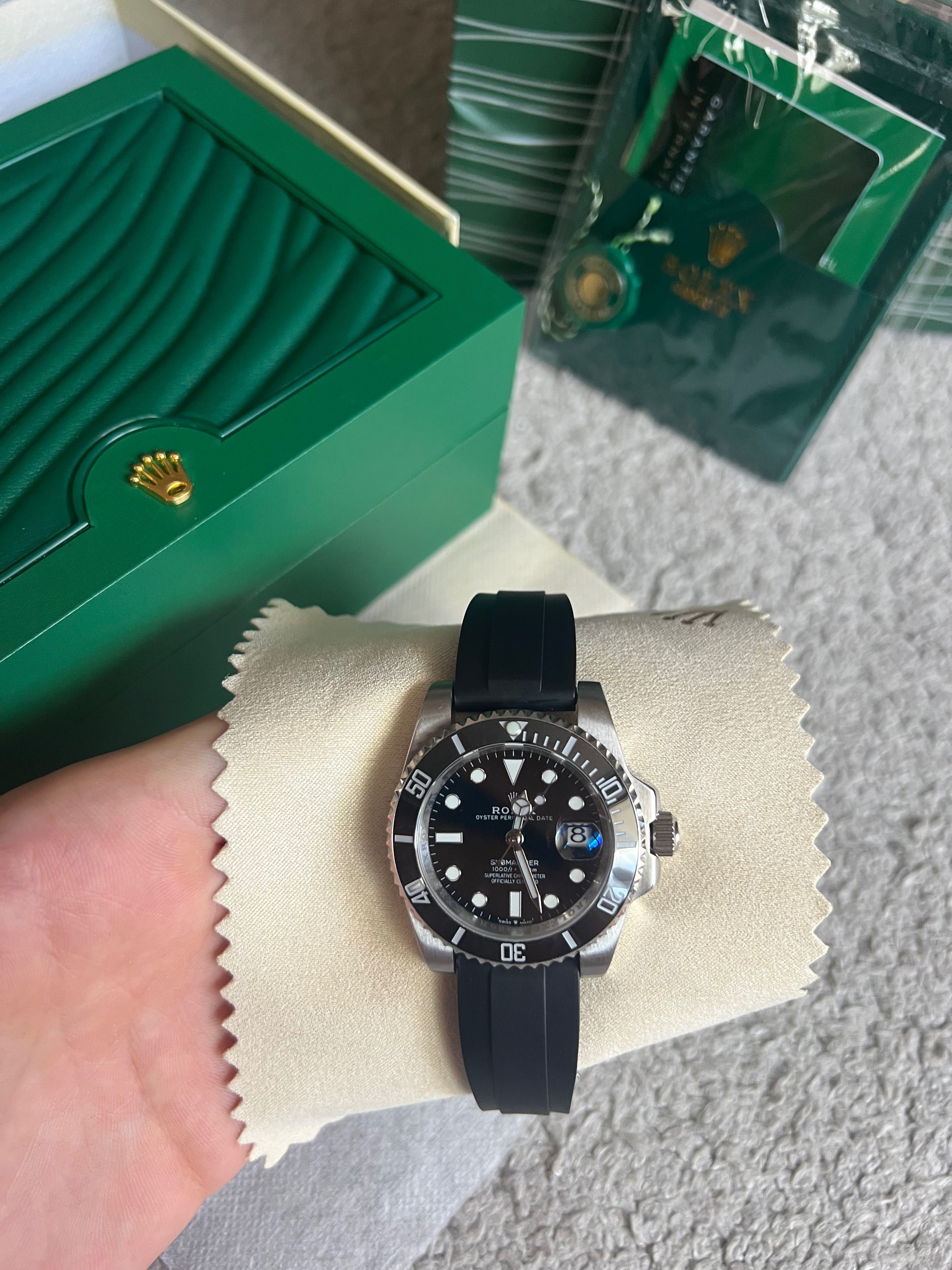 Чисто нов Rolex Submariner 40 mm