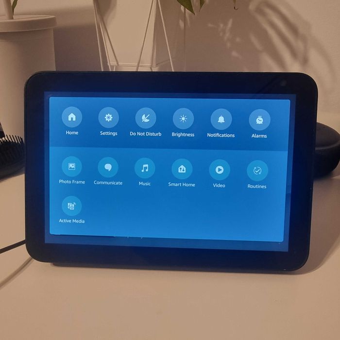 asistent vocal amazon alexa echo show 8 inci gen 1