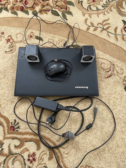 Наутбук сатылады