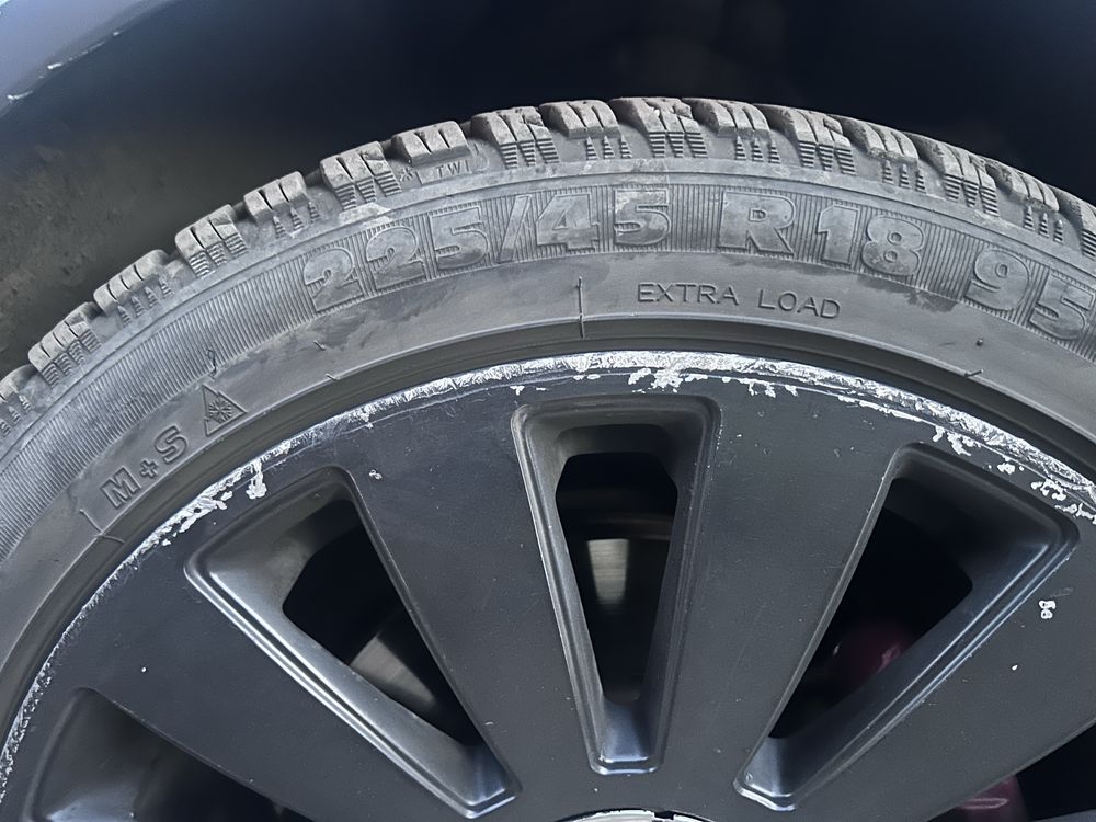 Продавам алуминиеви джанти 18” с гуми