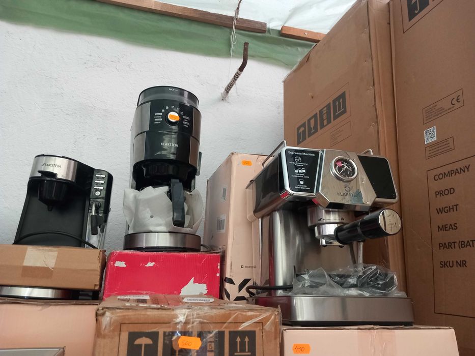 Aparate de cafea diferitre modele