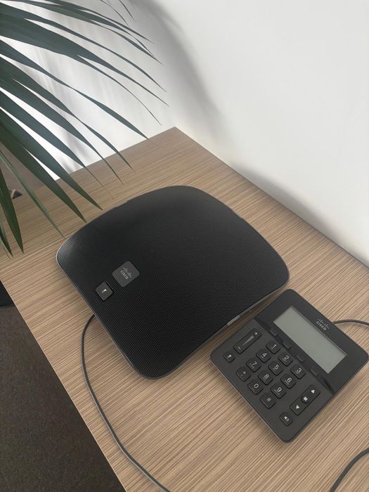Cisco UC Phone CP-8831