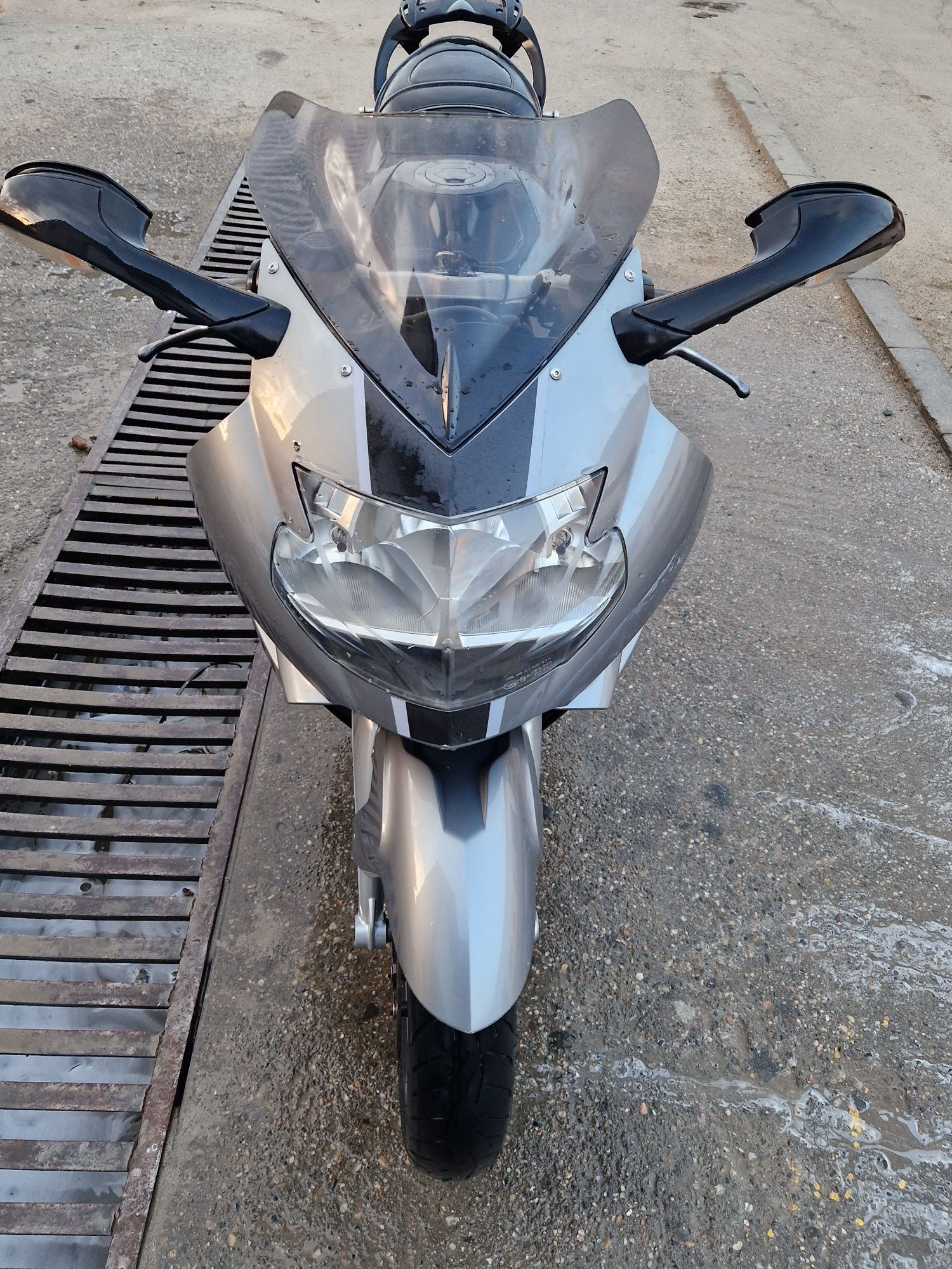 Bmw K1200S 2005 ABS ( zxr 1100xx cbr zzr ) 1000rr hayabusa zzr